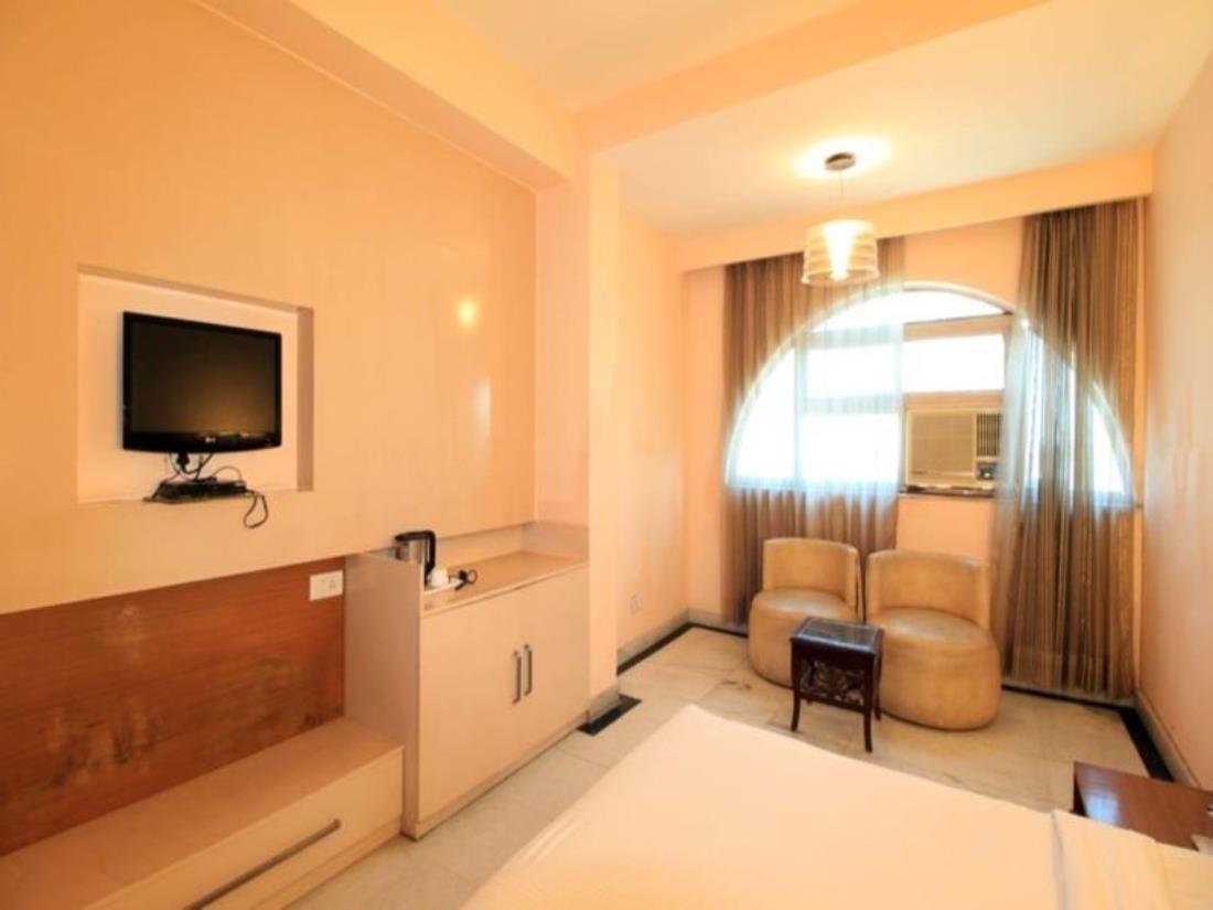 Chanson Grand Westend Delhi Zewnętrze zdjęcie