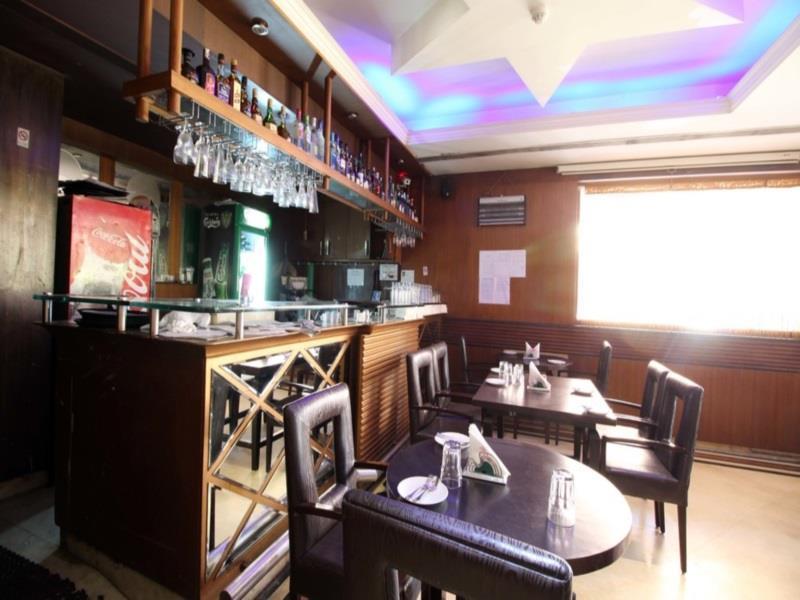 Chanson Grand Westend Delhi Zewnętrze zdjęcie