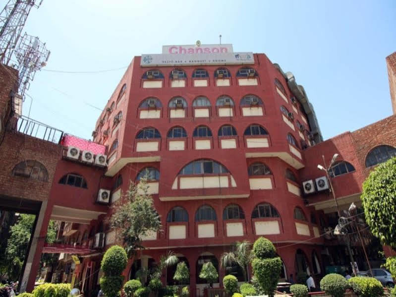 Chanson Grand Westend Delhi Zewnętrze zdjęcie